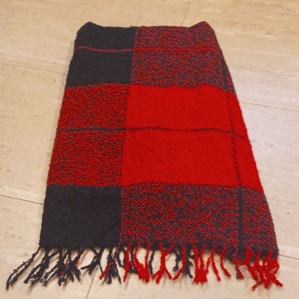Wilson's Leather Red/Black Oversized Blanket Wrap